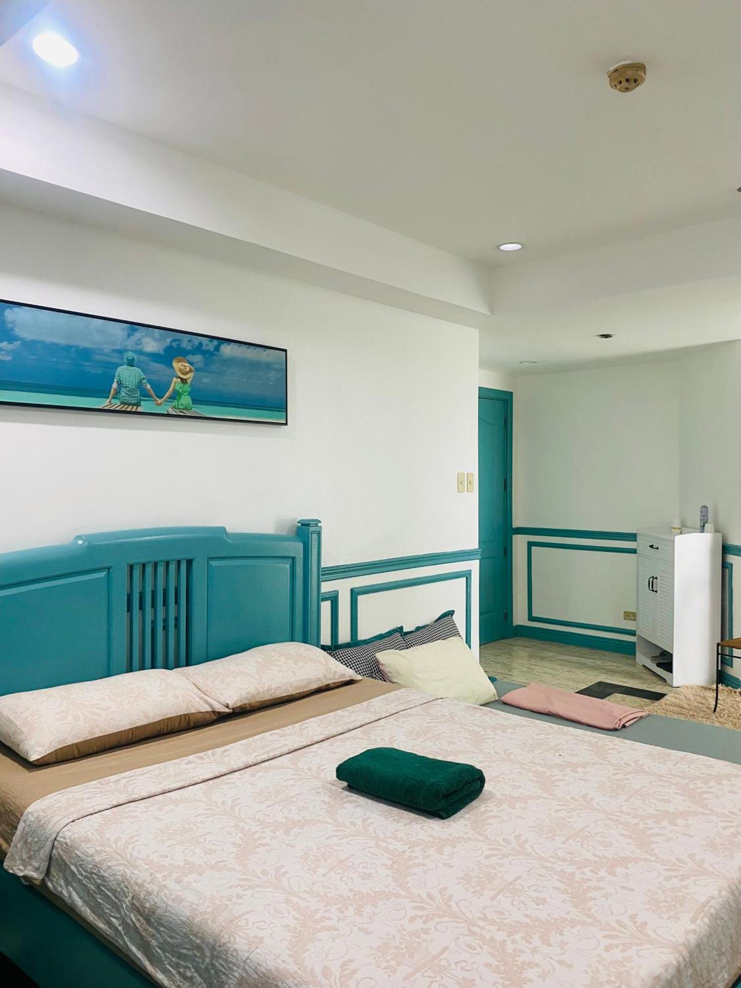 Baywatch Tower Hotel Manila Ngoại thất bức ảnh