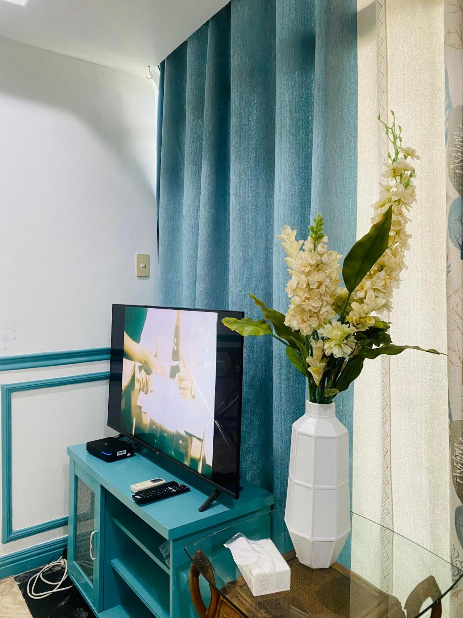 Baywatch Tower Hotel Manila Ngoại thất bức ảnh